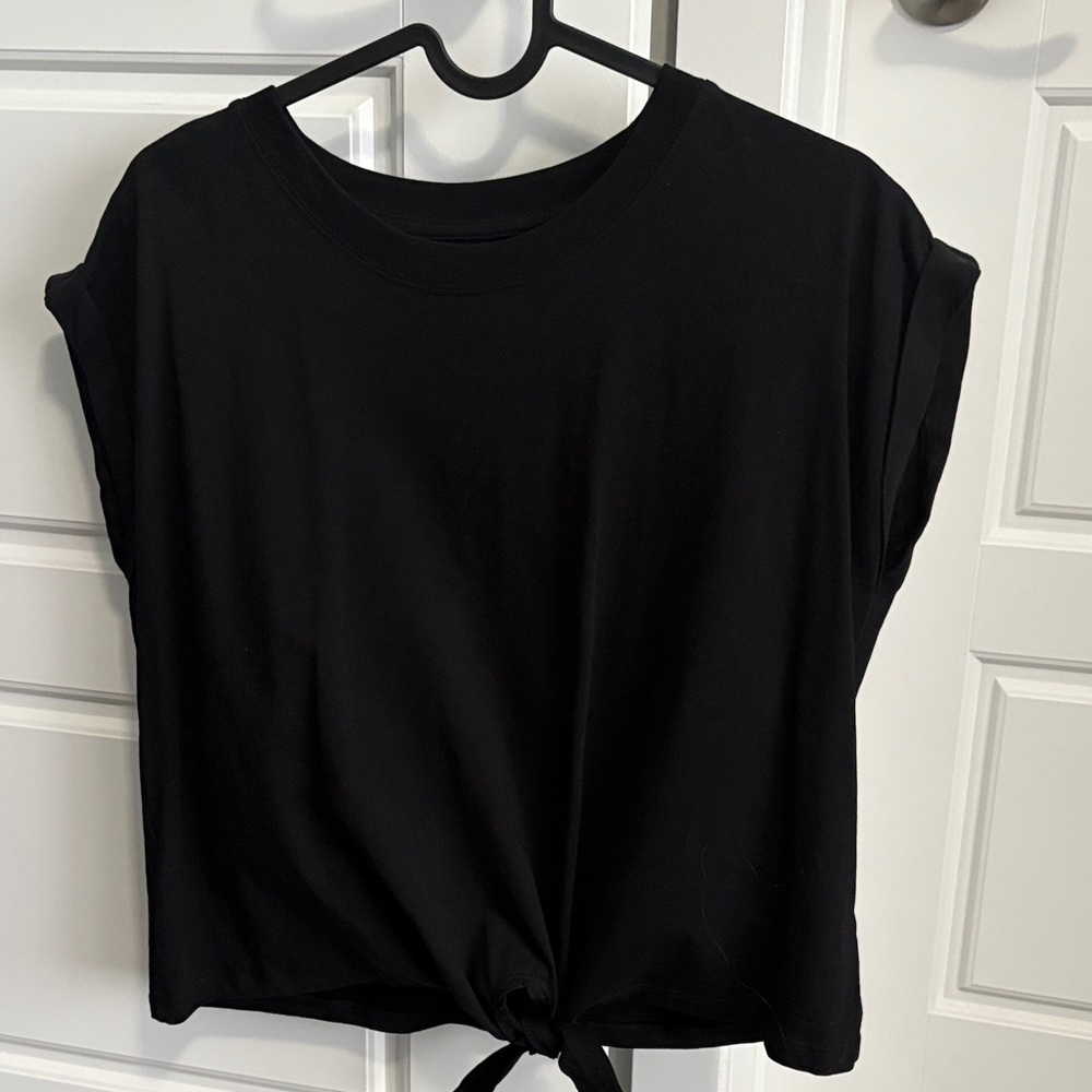 Gap Organically Grown Cotton Classic Black Women's Crop Top
